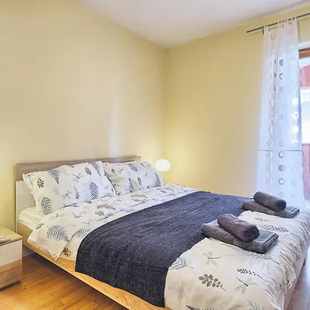 Apartment Aldo Banjole